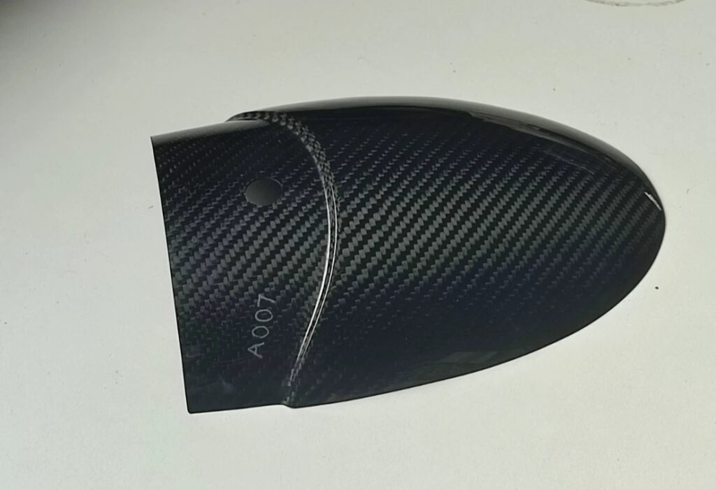 Carbon Fibre Aprilia Caponord 1200 RSV4 + V4 RF Fender Extender Carbon Mudguard